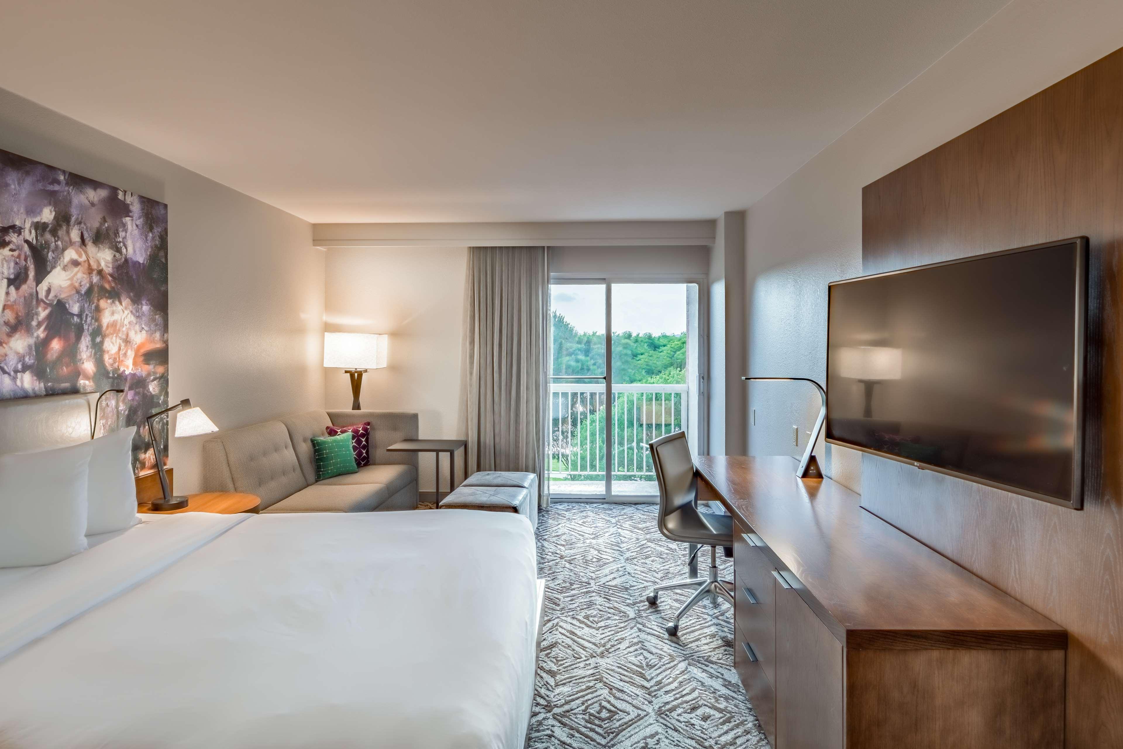 Doubletree By Hilton Dallas-Farmers Branch Exteriér fotografie