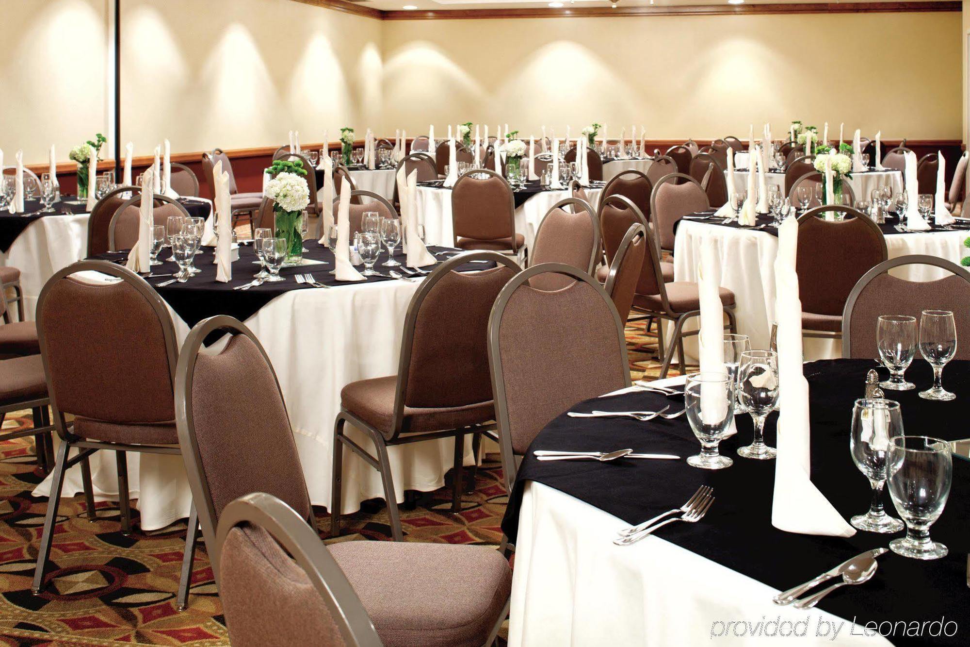 Doubletree By Hilton Dallas-Farmers Branch Exteriér fotografie